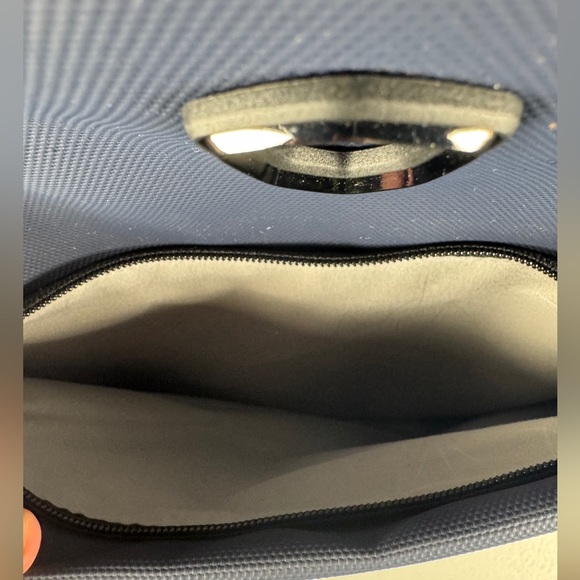 Traveler's Choice Markham 27L Backpack, Expandable, Business, Travel, Work, O... - Picture 2 of 7